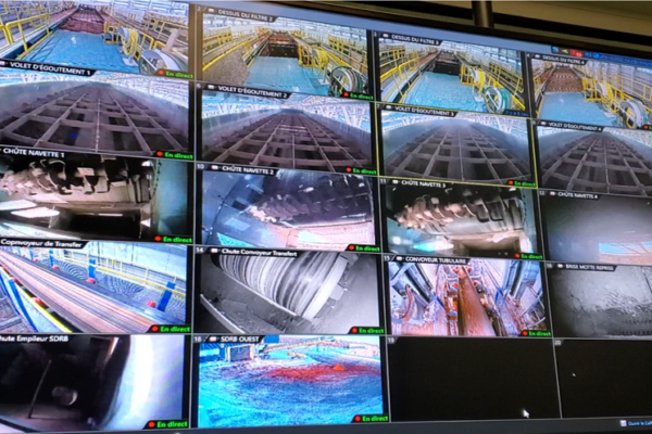 Control room to monitor the performance of a Diemme Filtration GHT filter press, showcasing modern industrial automation.